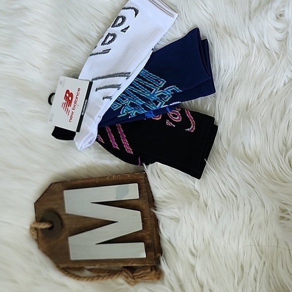 New Balance Multicolored Running Socks NWT - Picture 1 of 8